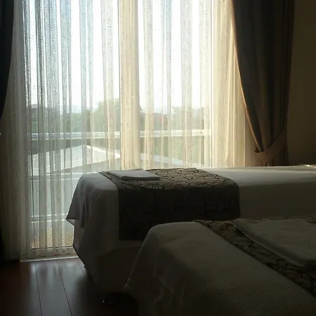 Hotel Pasha Suites 3*